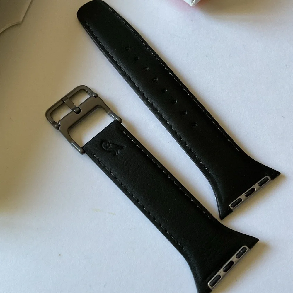 BELLROY CLASSIC APPLE WATCH LEATHER STRAP BLACK SMALL APPLE WATCH 38-42 NWT
